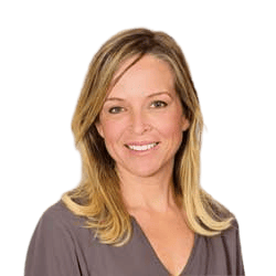 Darlene cavalier headshot.